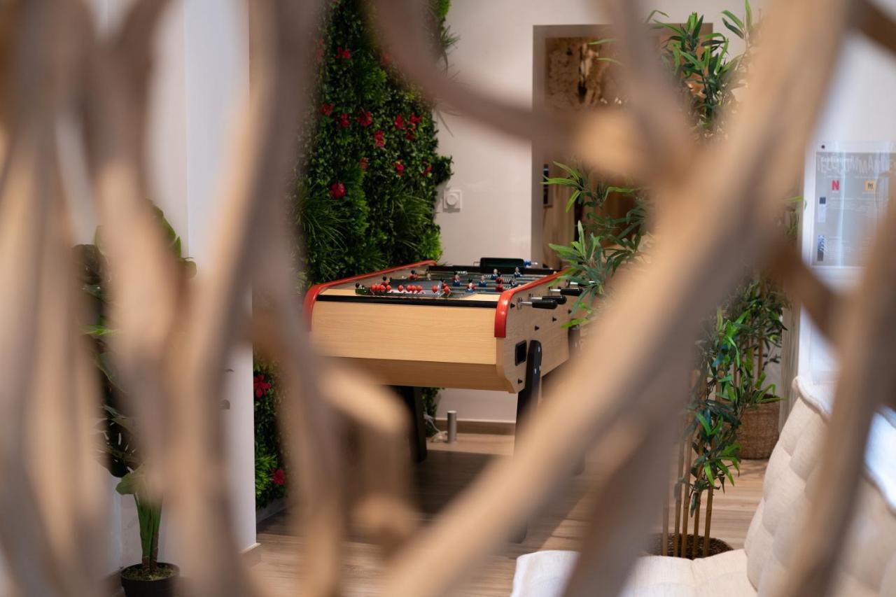 Capsule Thailande I Sauna I Balneo I Console I Jeux En Bois I Cinema I Cour Interieure Trith-Saint-Leger Exteriör bild