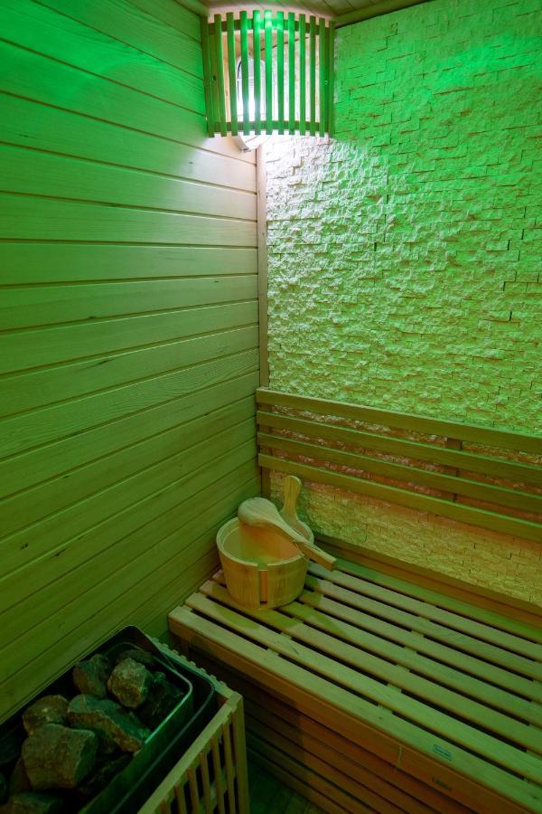 Capsule Thailande I Sauna I Balneo I Console I Jeux En Bois I Cinema I Cour Interieure Trith-Saint-Leger Exteriör bild