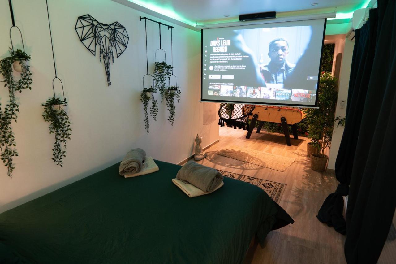 Capsule Thailande I Sauna I Balneo I Console I Jeux En Bois I Cinema I Cour Interieure Trith-Saint-Leger Exteriör bild