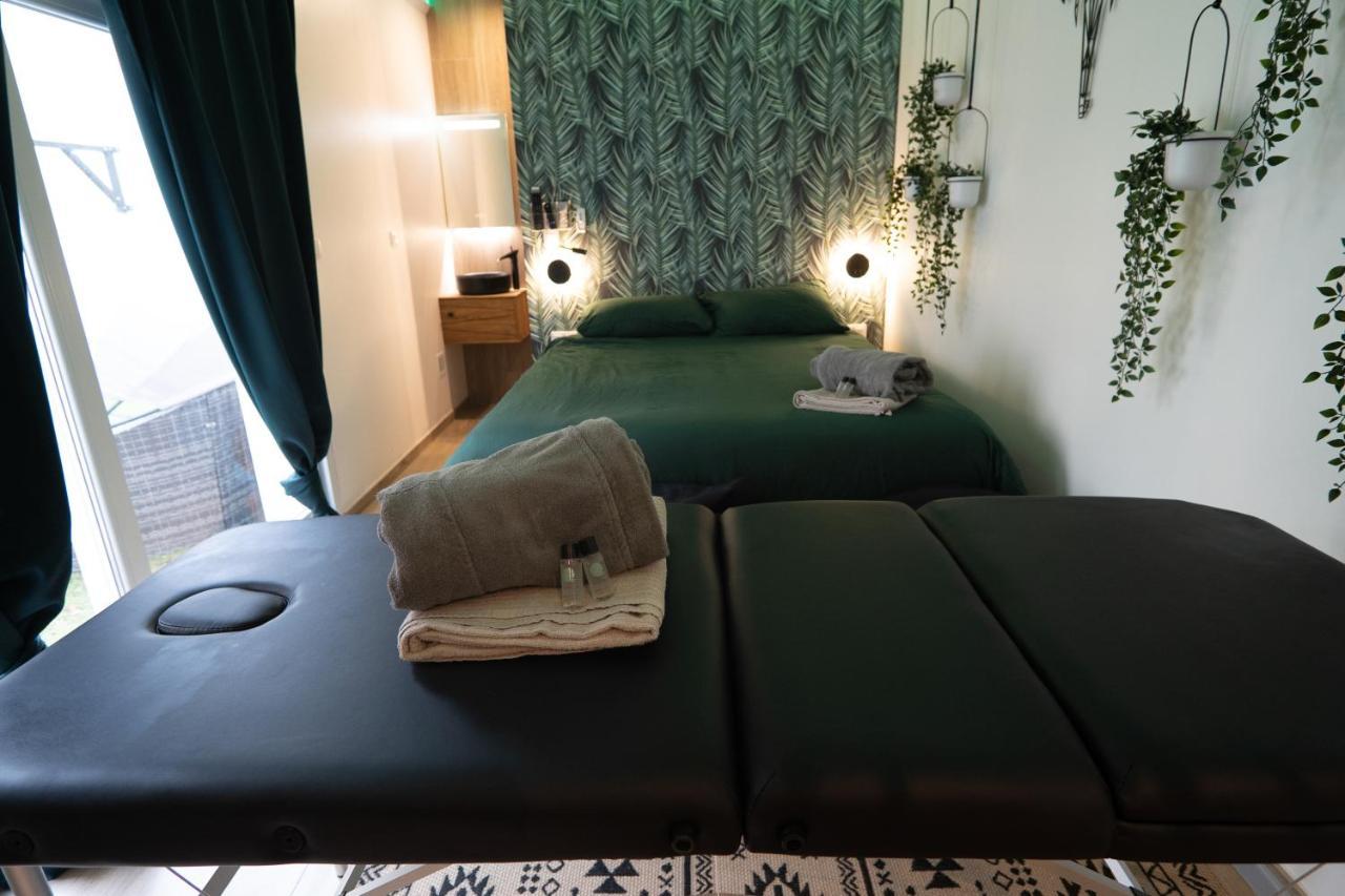 Capsule Thailande I Sauna I Balneo I Console I Jeux En Bois I Cinema I Cour Interieure Trith-Saint-Leger Exteriör bild