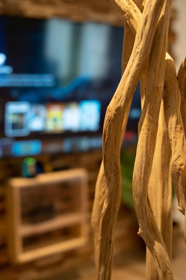 Capsule Thailande I Sauna I Balneo I Console I Jeux En Bois I Cinema I Cour Interieure Trith-Saint-Leger Exteriör bild